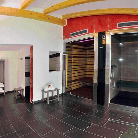 Albergo Alla Torre Caldonazzo Esterno foto