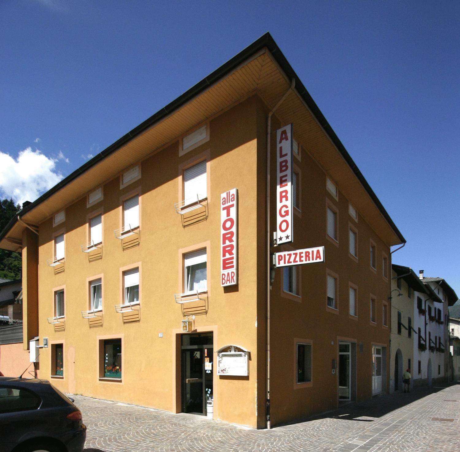 Albergo Alla Torre Caldonazzo Esterno foto